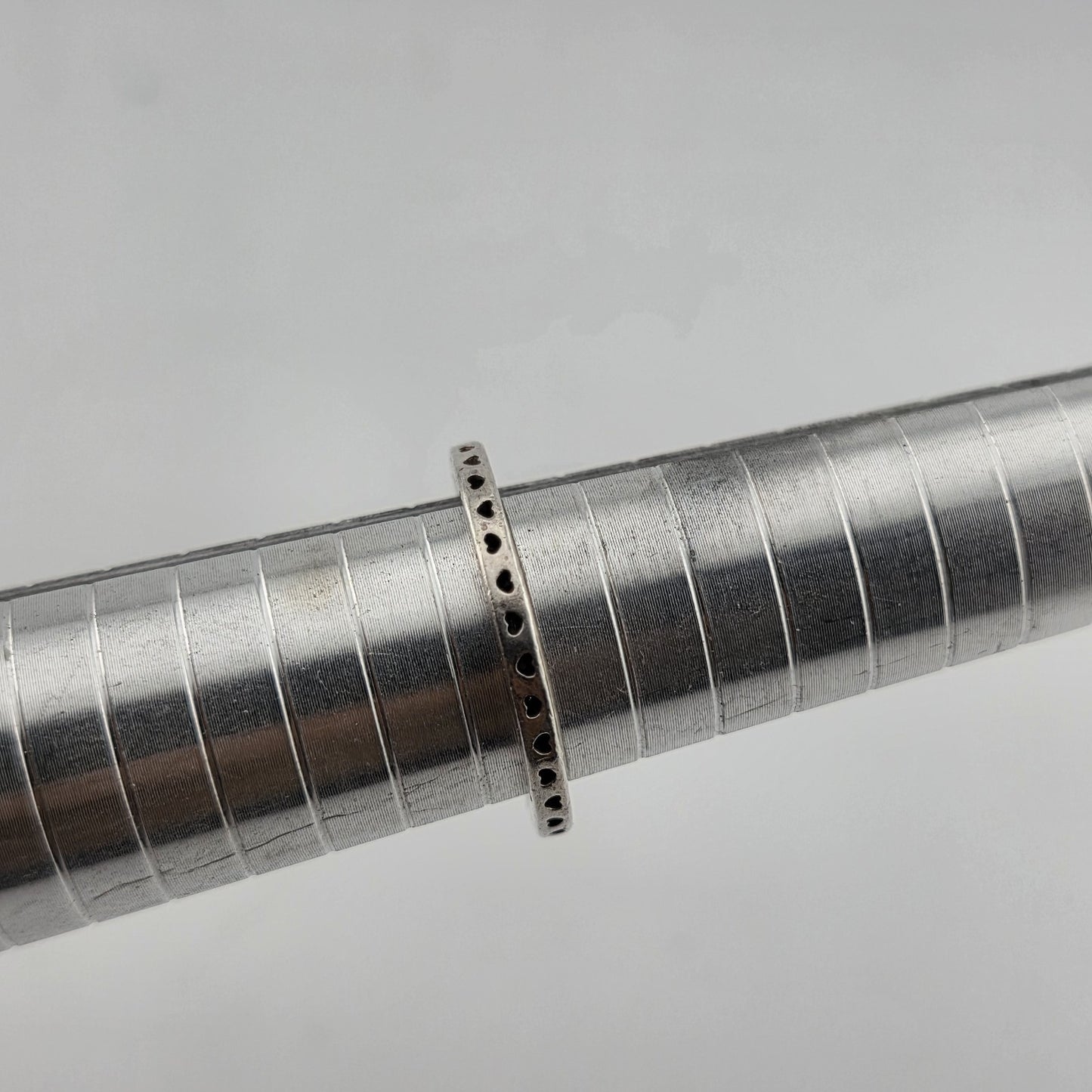 pandora sterling silver ring size 8.75 Hearts Stackable Band ALE 60 925