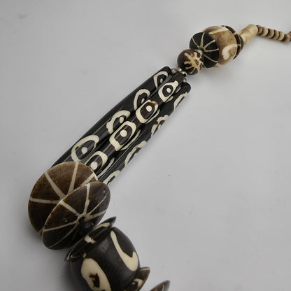 Tribal Necklace Tibetan dZi African Batik Beads Vintage 30in