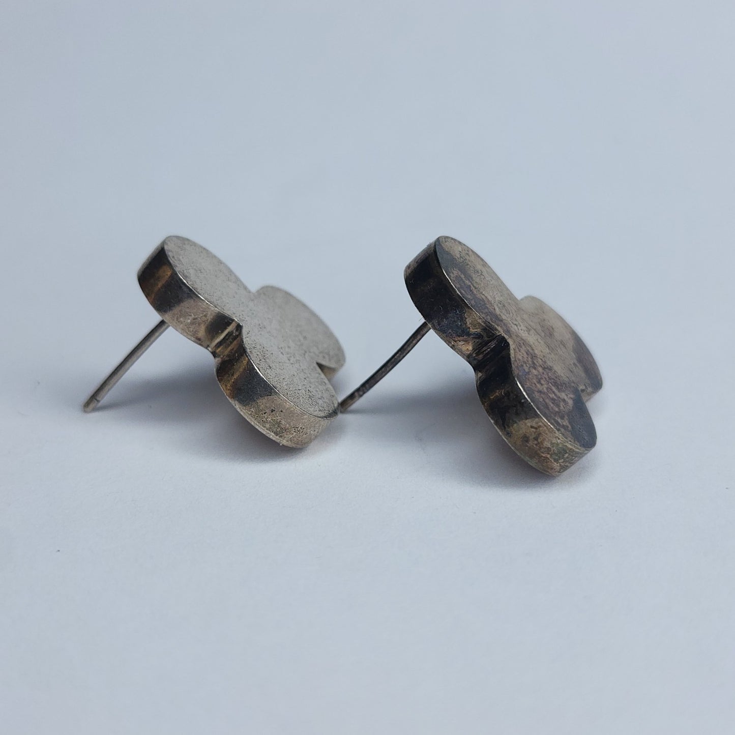 925 Sterling Silver Earrings Studs Clover Hollow tested Vintage