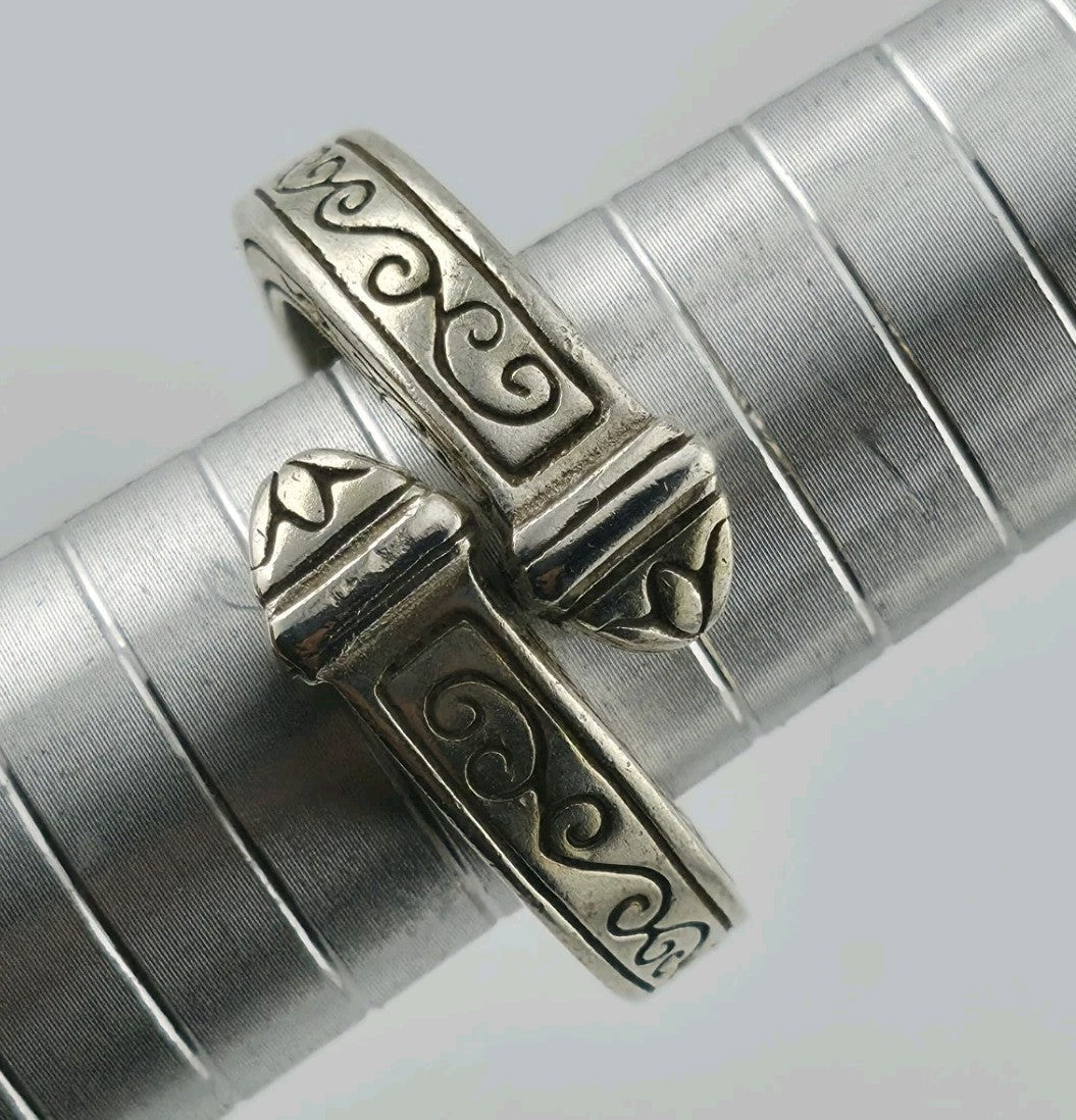 Sterling Silver Rinf Etched Bypass Size 9 Adjustable Vintage