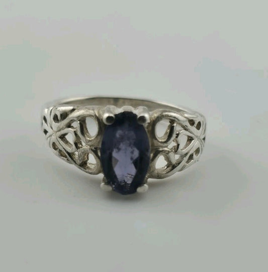 sterling silver Ring Purple amethyst Oval Stone Filigee Open Work Band size 5.25