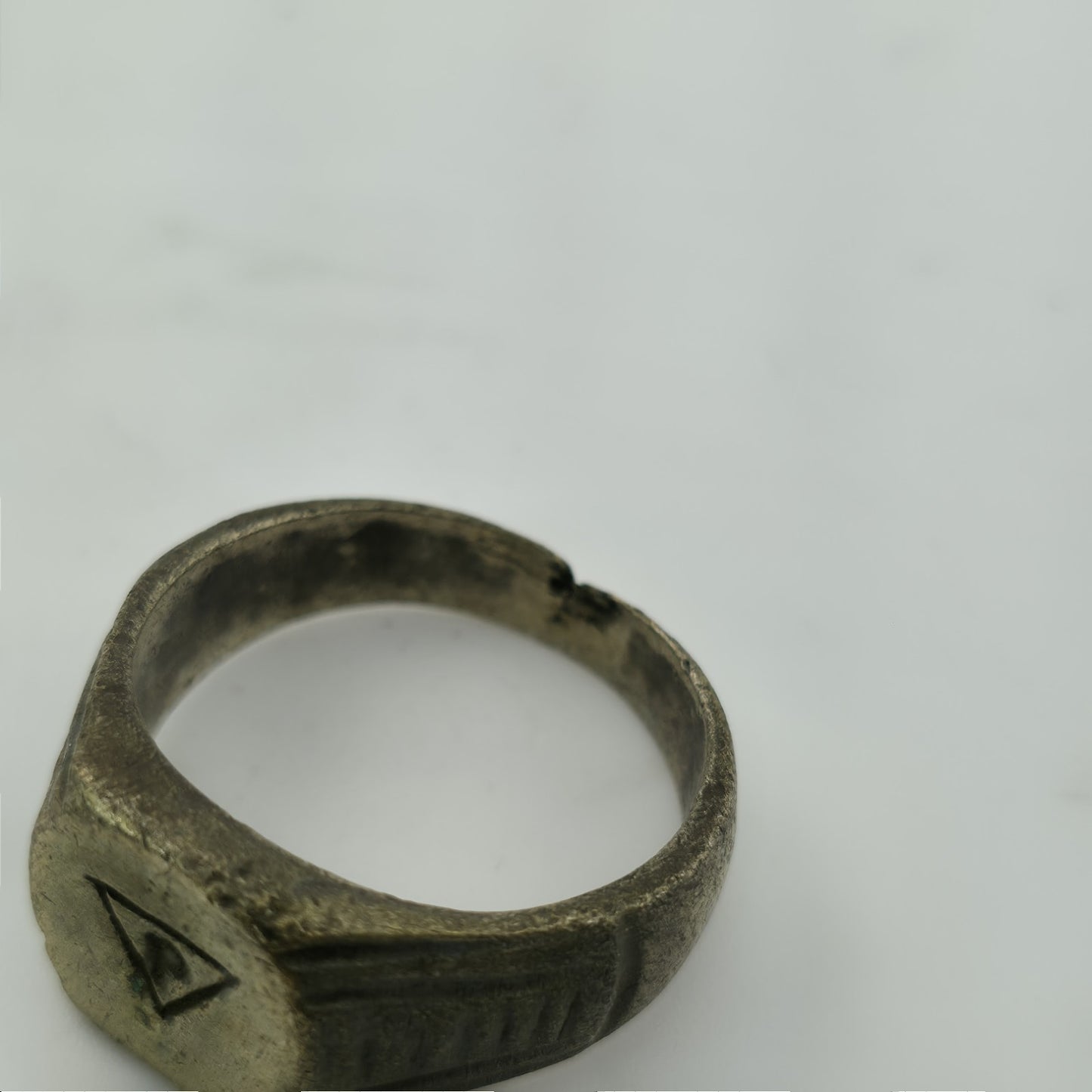 WWII Poland “P” Signet Ring Brass Size 10 Heavy Wear Wartime Military Jewelry bg