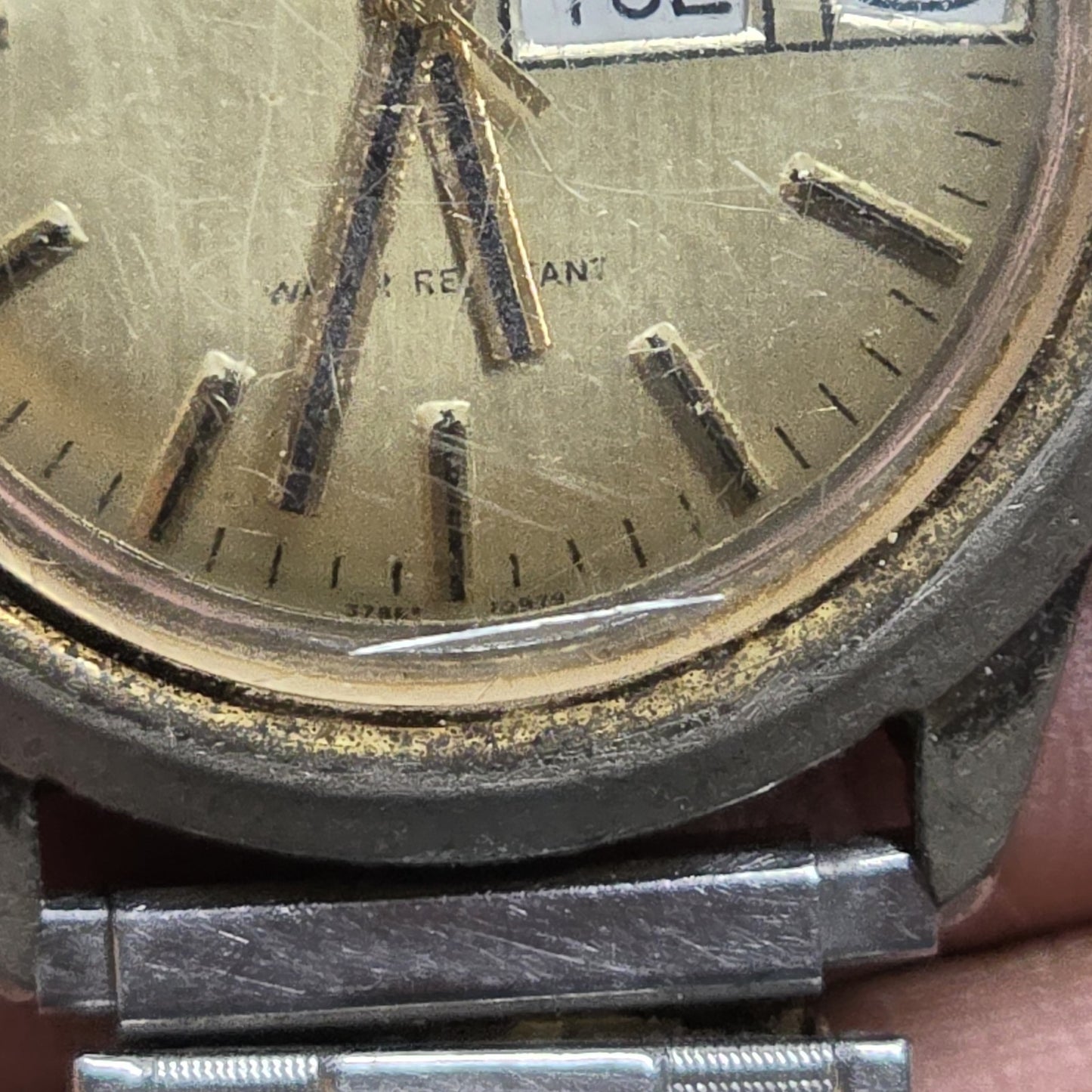 Timex Viscount Automatic Day Date 37869 10979 Vintage 1979 Running Gold Tone