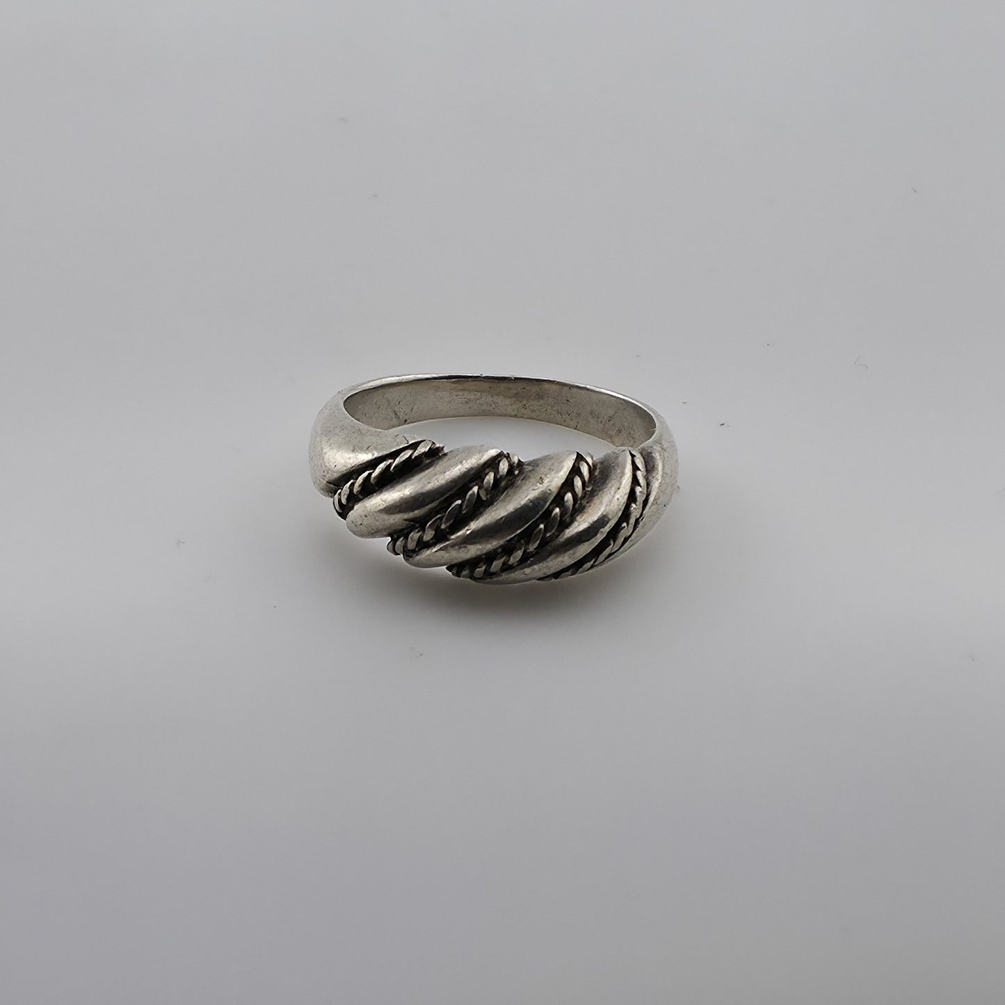 Vintage 925 Sterling Silver Twisted Rope Ring Women’s Statement Band Size 7.25