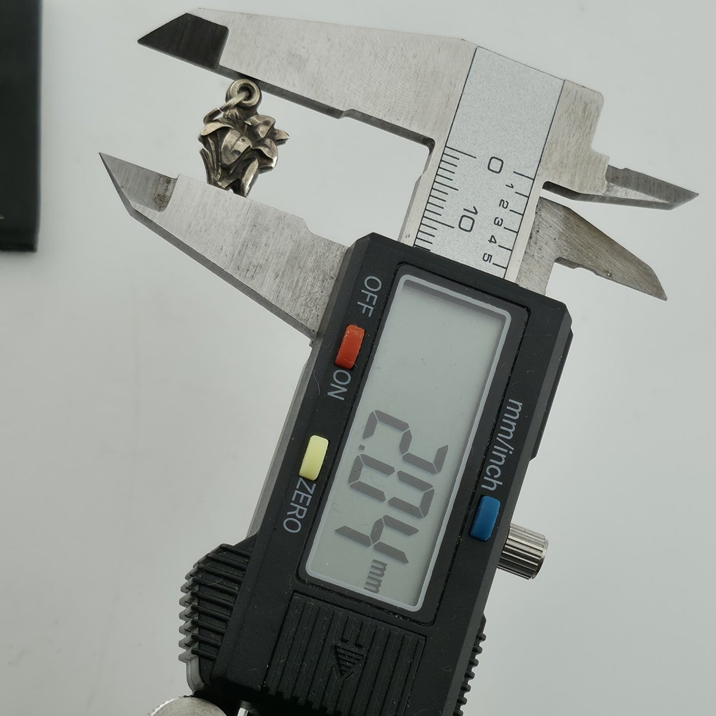 ORNATE ART DECO STERLING SILVER TRIPLE PART FLOWER RELIGIOUS CROSS CHARM 925