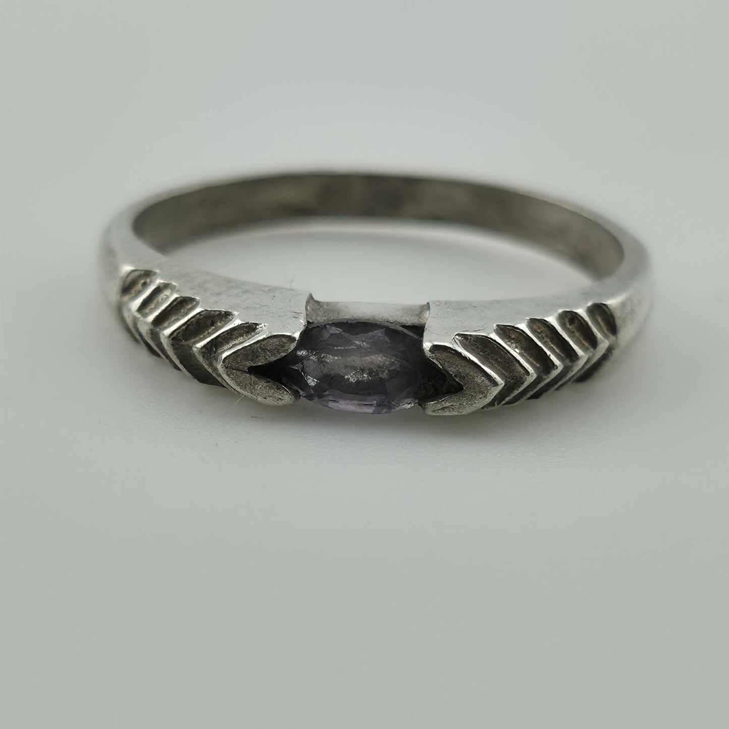 Sterling Silver Ring Purple Amethyst Stone  Solitaire Stackable Unique Vintage 6