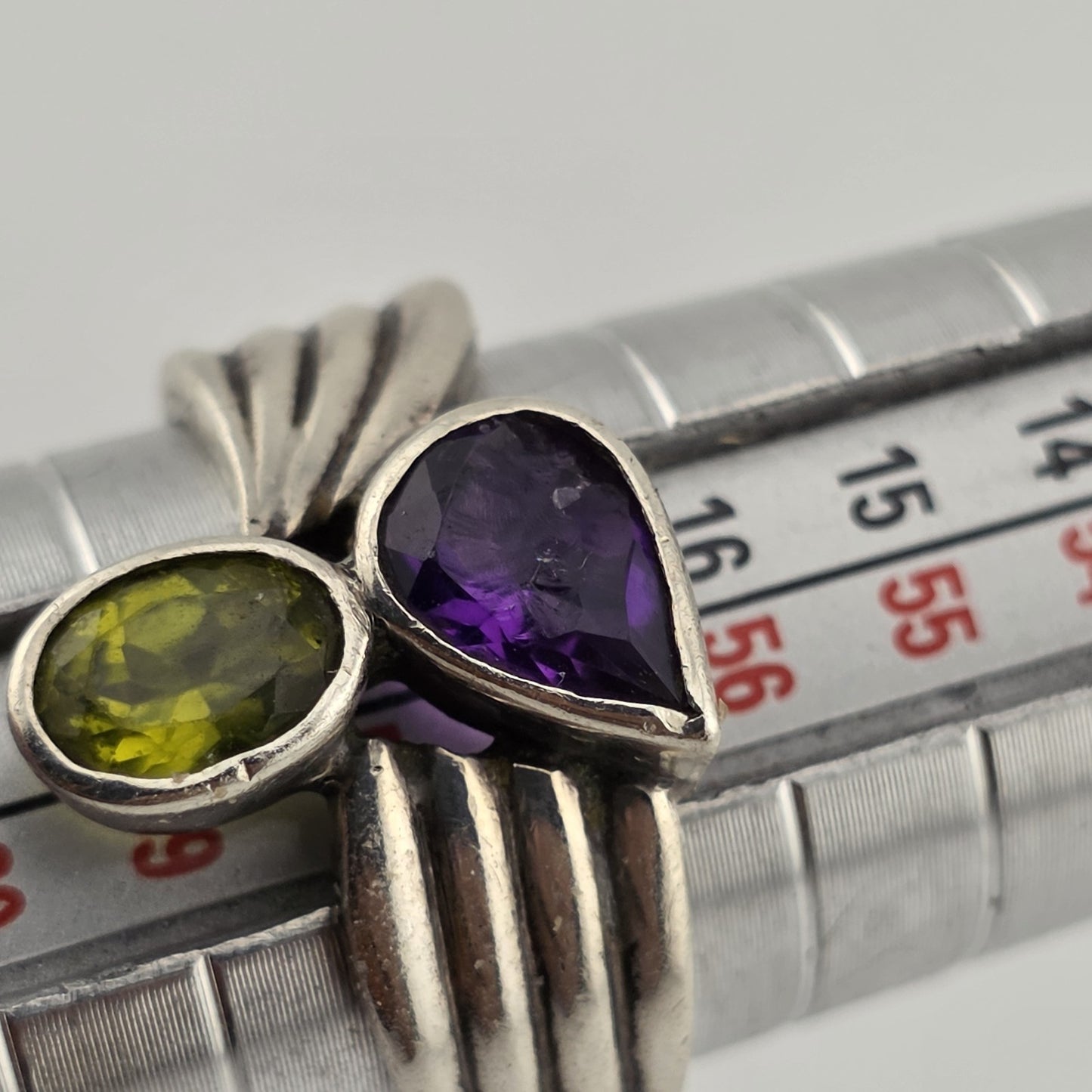925 Sterling Silver Ring Natural Purple Green Stones Size 8 Chip On Amethyst