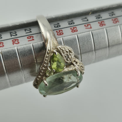 925 Sterling Silver Ring Size 9 Oval aquamarine blue / Peridot Green Stones