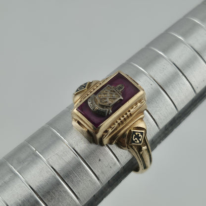 Ferguson 1953 Class Ring 10K Yellow Gold Balfour Size 6.25 Vintage