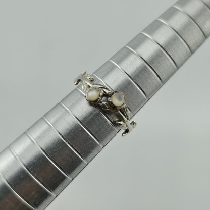 925 Sterling Silver Ring Floral Band Danity Petite Cute Size 4.5 Bridal