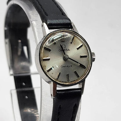 Omega Watch 511.0426 Geneve 19mm Women's Silver X Black manual 17 Jewels working