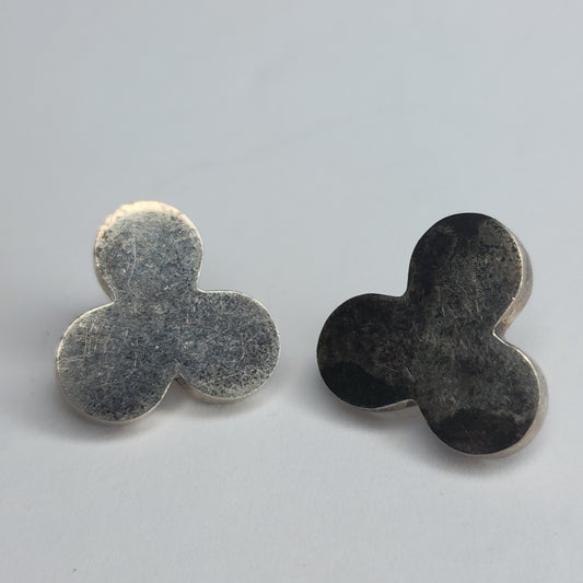 925 Sterling Silver Earrings Studs Clover Hollow tested Vintage
