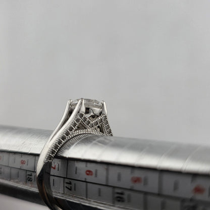 925 Sterling Silver Ring CZ ENGAGEMENT LADY Cute Eiffel tower Size 6.75