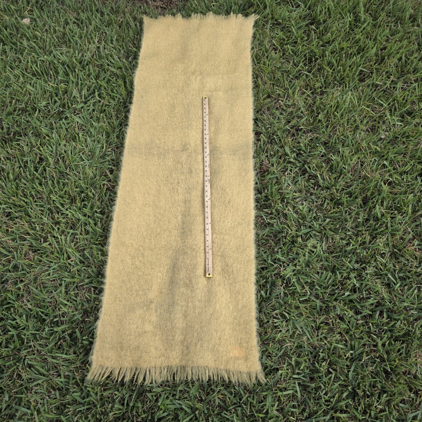 Craig Na Creidhe Scarf Vintage Mohair Wool Blend Yellow Fringed 70”x21” Vintage
