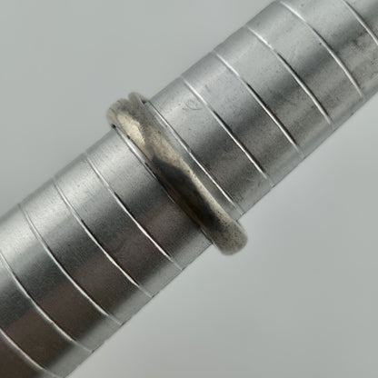 Sterling Silver Ring 925 Thailand Ring Size 9 Vintage Raised scroll  swirl motif