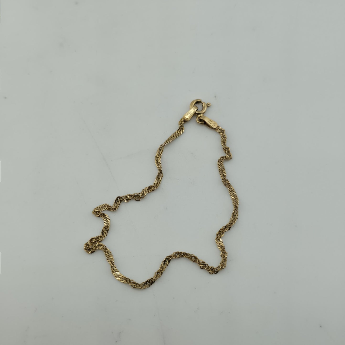 14K Yellow Gold Singapore Chain Bracelet  ITALY 1.8mm 7" Vintage