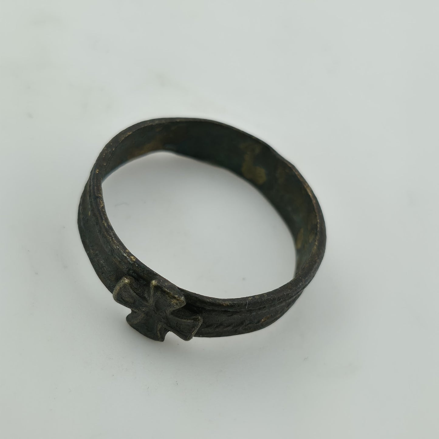 WWII German Iron Cross Brass Ring Size 9 Battle Worn Rusted World War II