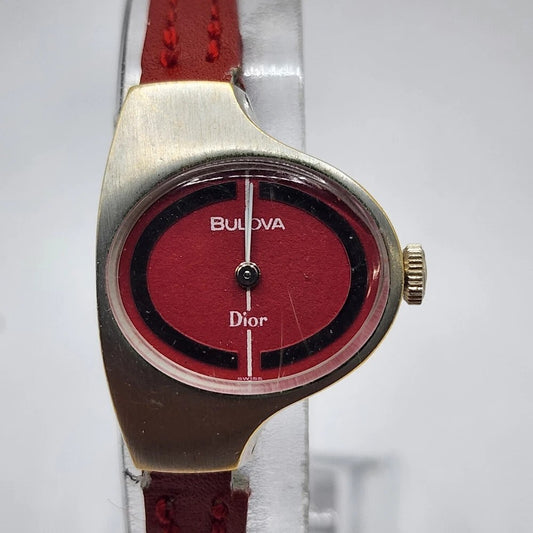 Christian Dior Watch Collaboration Vintage 1970s Ladies Reference 861913 Red