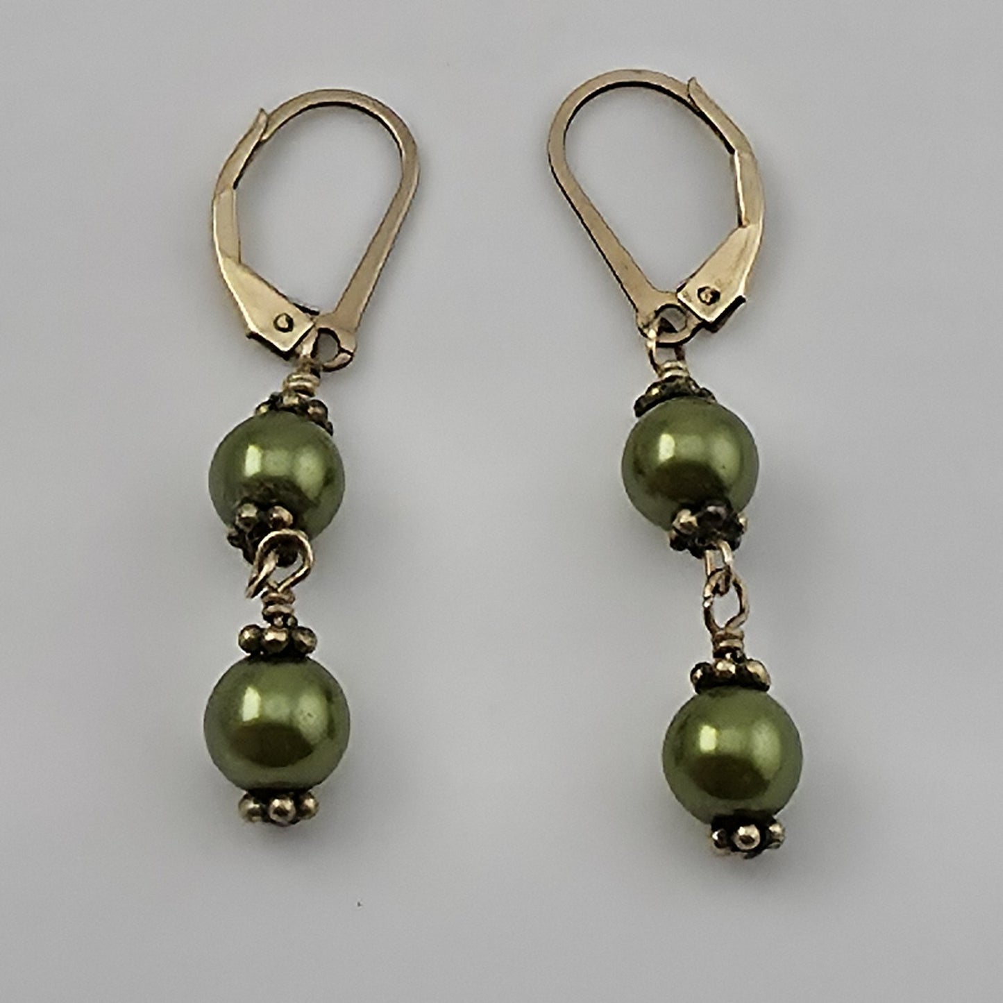 14k Yellow Gold Fill Olive Green Bead Dangle Earrings Danity Cute Vintage Estate
