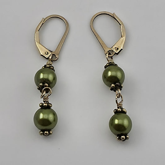 14k Yellow Gold Fill Olive Green Bead Dangle Earrings Danity Cute Vintage Estate