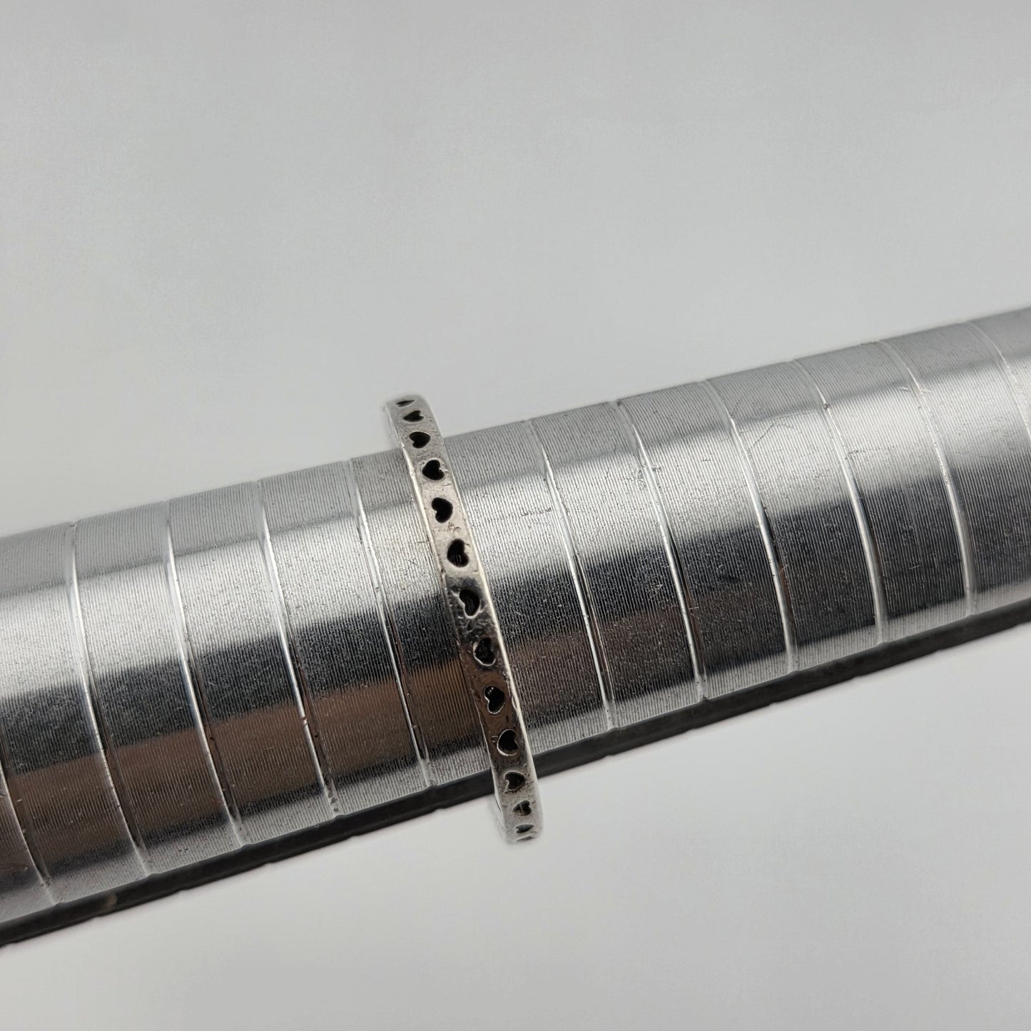 pandora sterling silver ring size 8.75 Hearts Stackable Band ALE 60 925