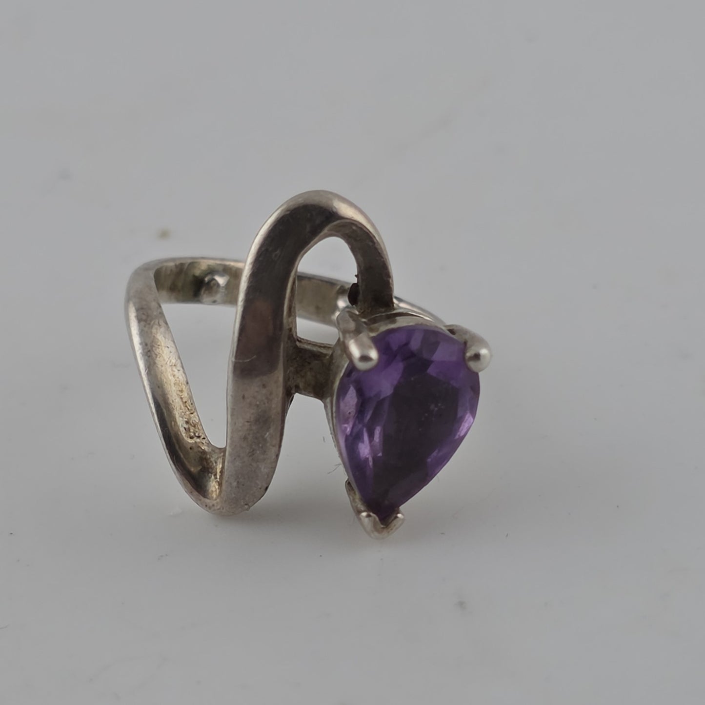 925 Sterling Silver Ring Pear Cut Amethyst Unique Modernist 3.25 Vintage Artisan