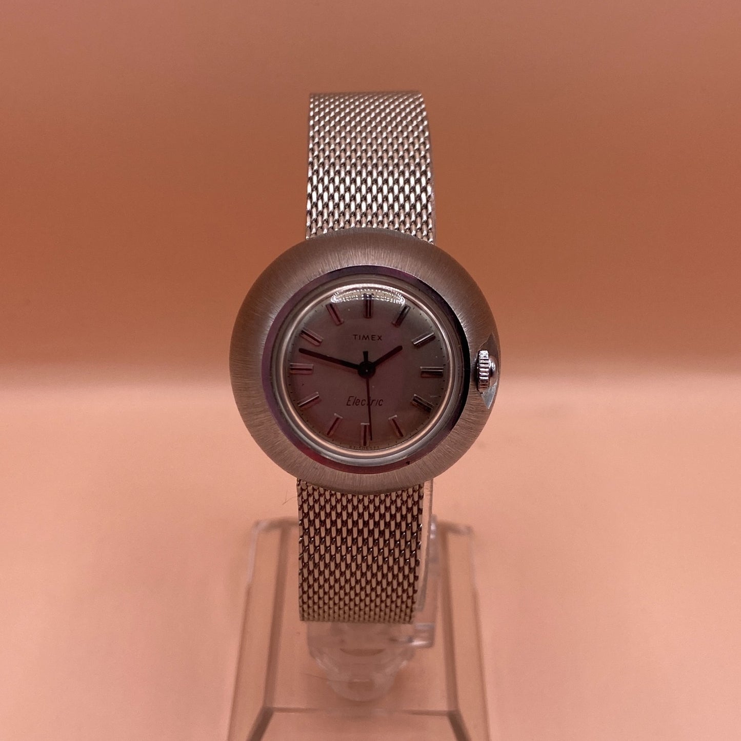 Timex Electric Domed Watch Women 30mm Silver Tone Mesh Band New Battery Vintage