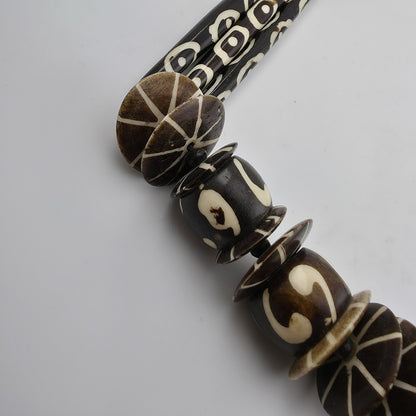 Tribal Necklace Tibetan dZi African Batik Beads Vintage 30in