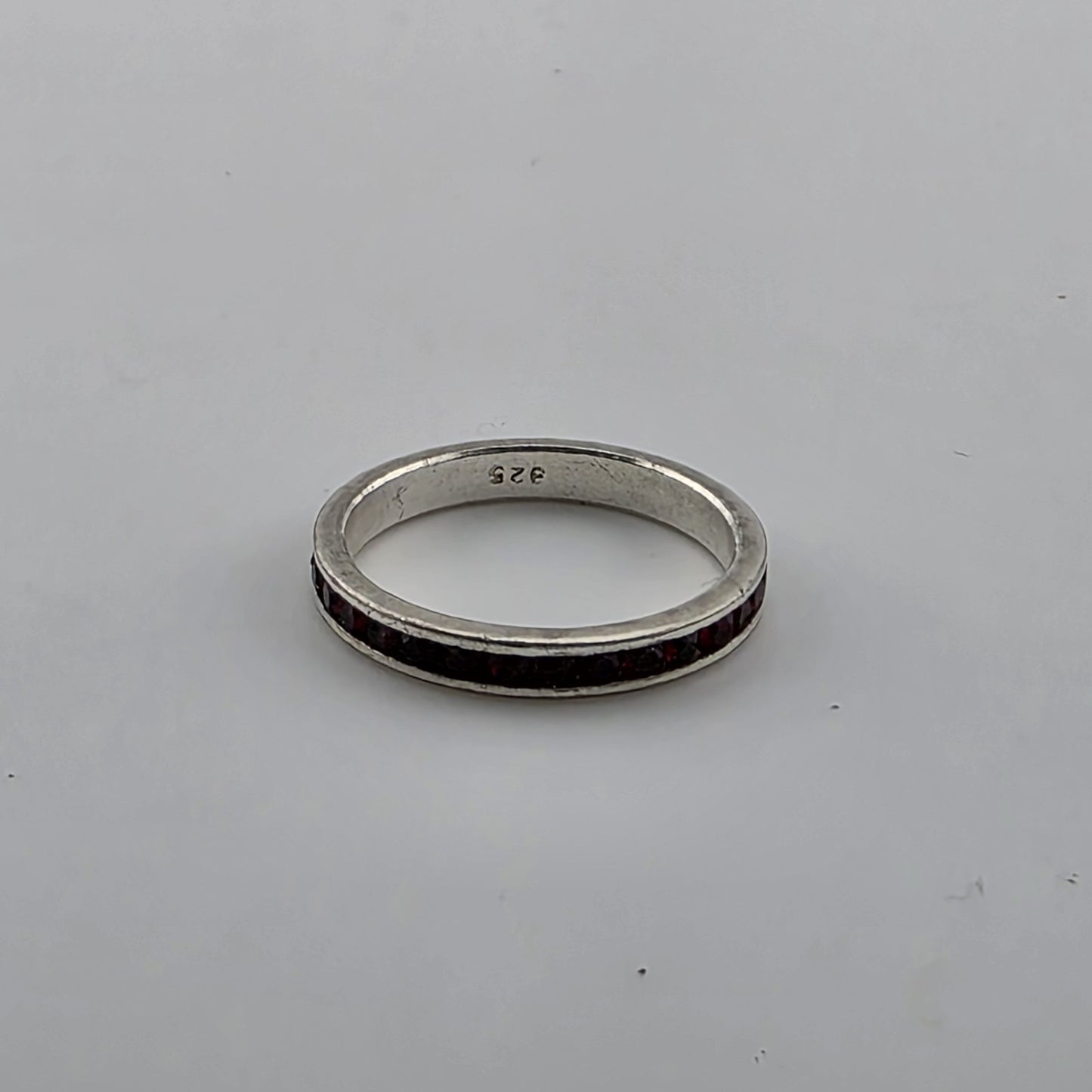 Sterling Silver Infinity Ring Deep Red Stone Sackable Band Size 7.75
