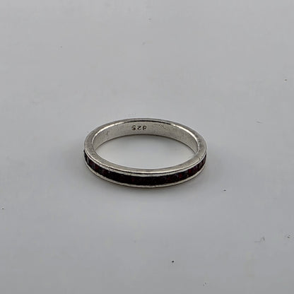 Sterling Silver Infinity Ring Deep Red Stone Sackable Band Size 7.75