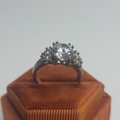 925 Sterling Silver Round Center Statement Cocktail Ring Size 7 Elegant Jewelry