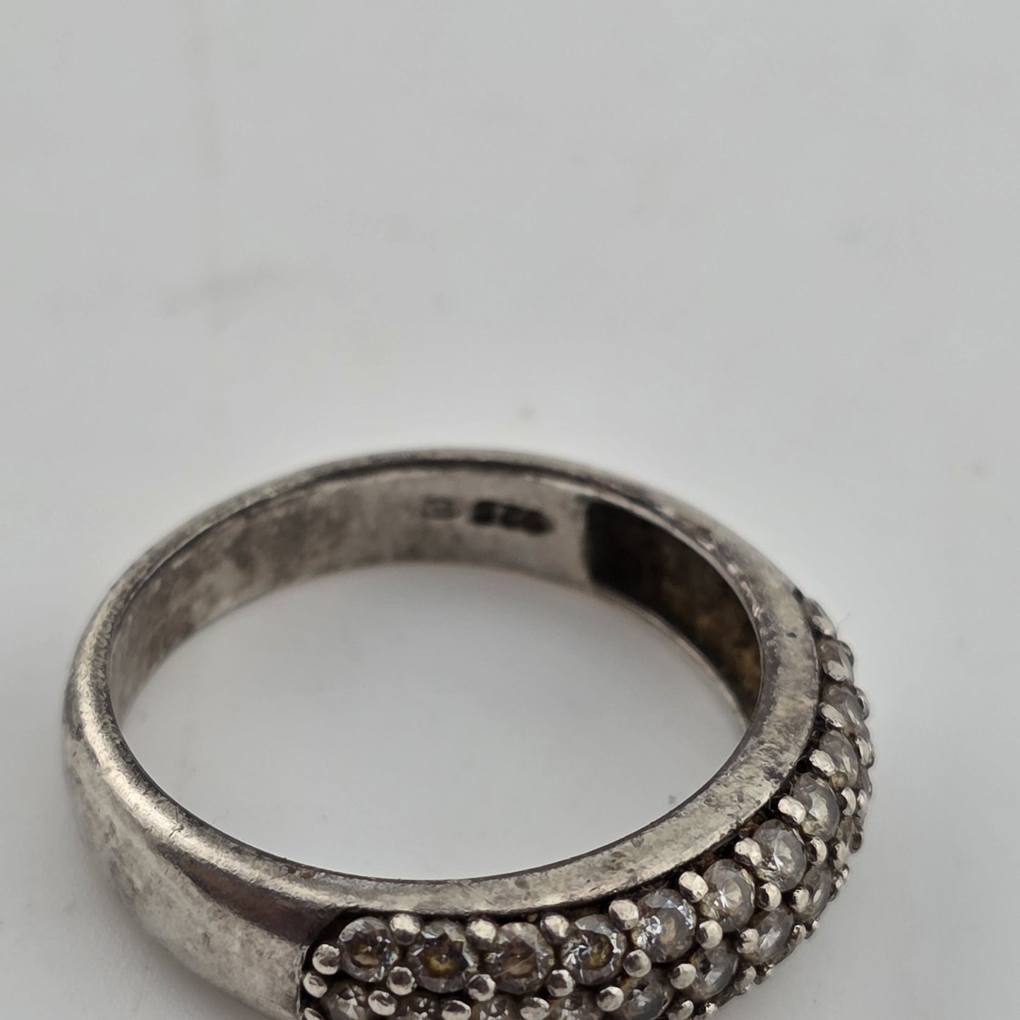 925 Sterling Silver Ring white Stone Vintage Band  Size 9