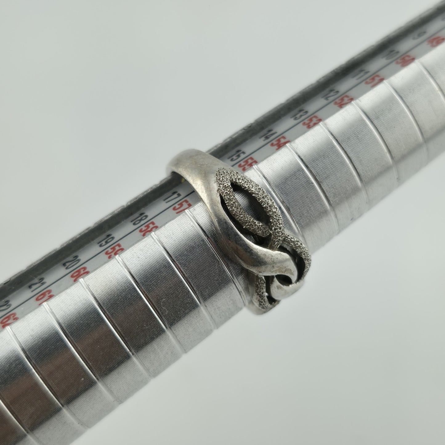 Vintage Sterling Silver Ring  925 Intertwined Design Size 7.5