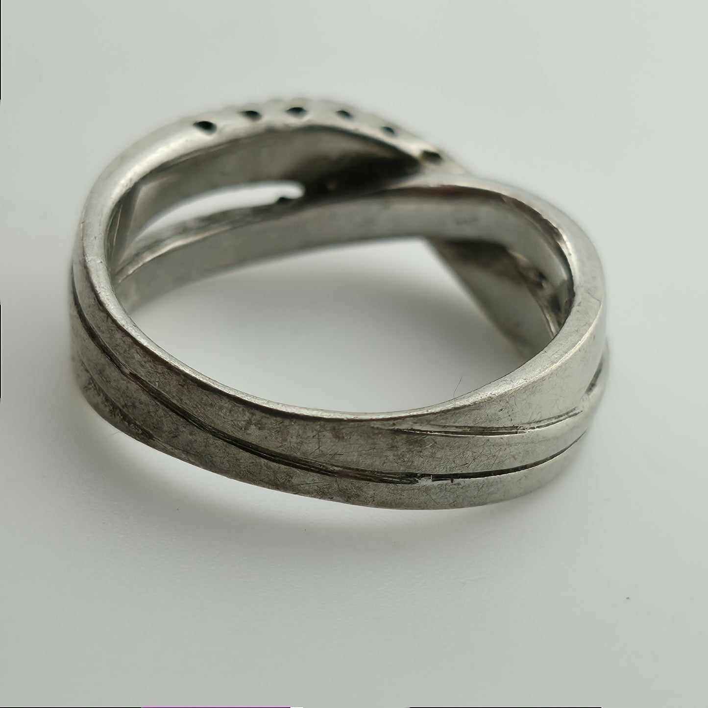 NF Sterling Silver Ring 925 Intertwined Crossover white black Stones Size 7