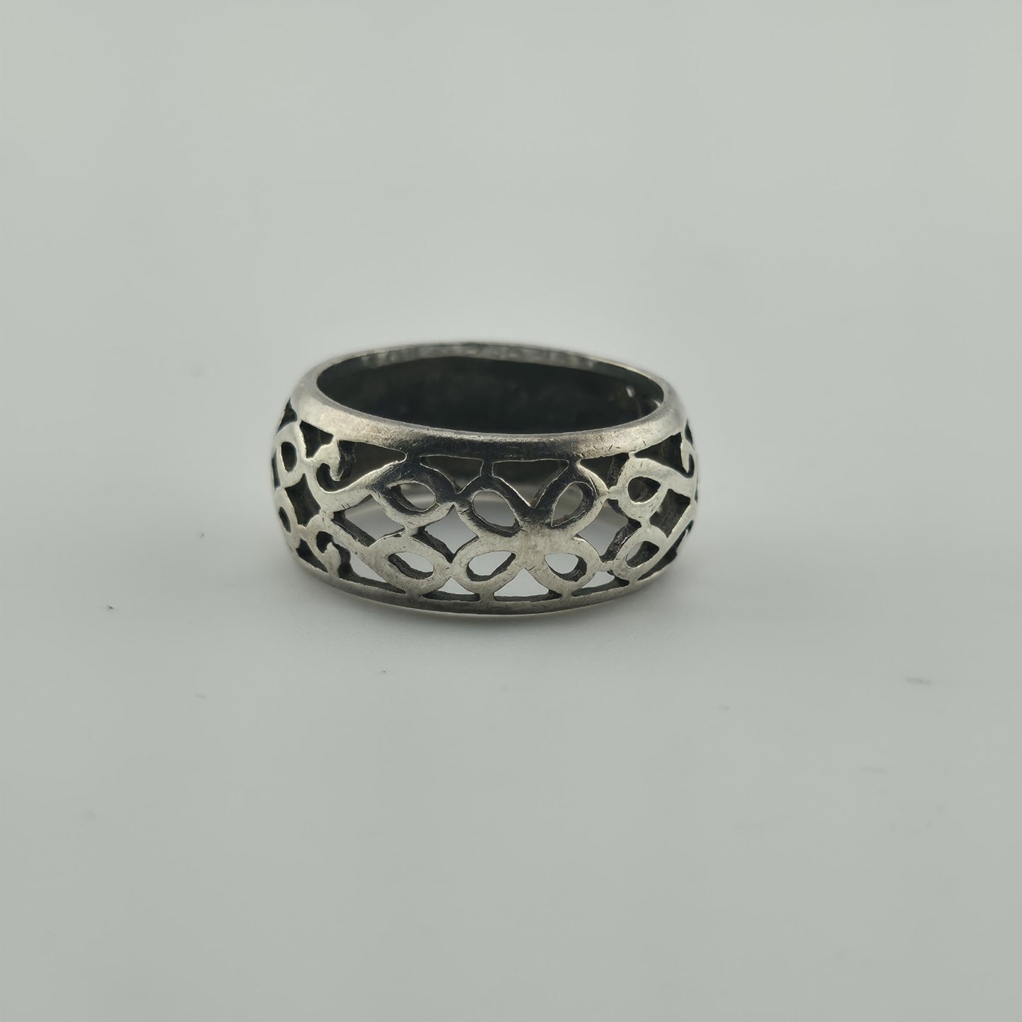 925 Sterling Silver Ring Dome Open work band Size 6 Cocktail