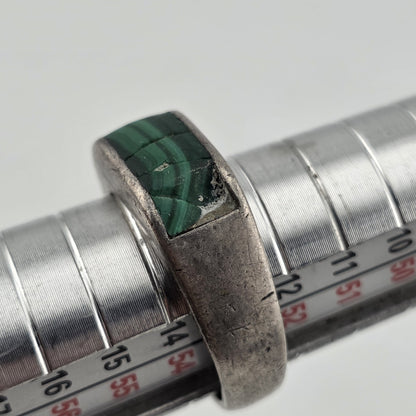 Ring Modernist Sterling Silver green Malachite Band  7 Chipped Stone Vintage