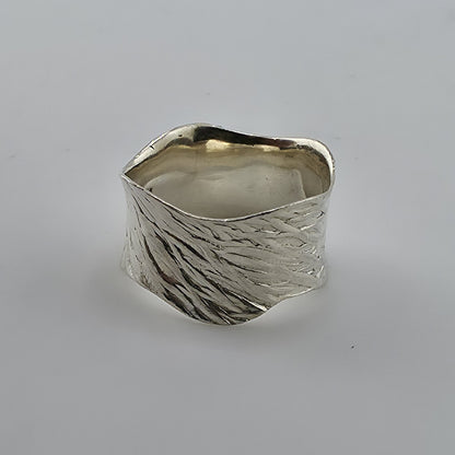 Sterling Silver 925 Textured Wave Organic Abstract Band Ring Size 6 DbM