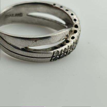 NF Sterling Silver Ring 925 Intertwined Crossover white black Stones Size 7