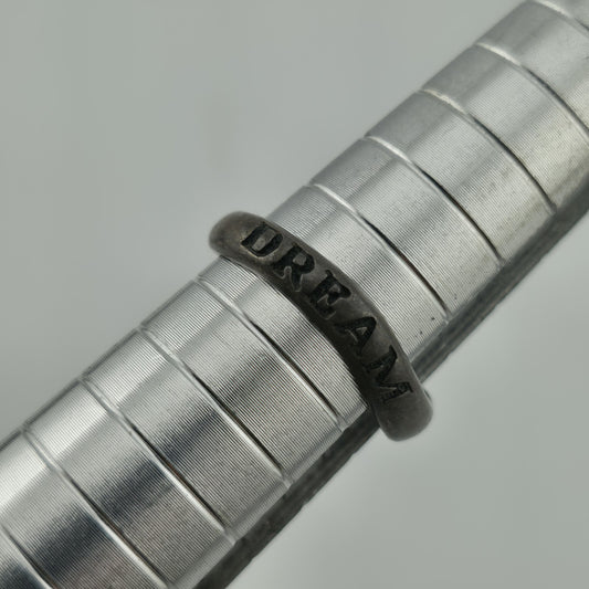 Ring 925 Sterling Silver Wavy Band Dream Engraved Size 5 Patina