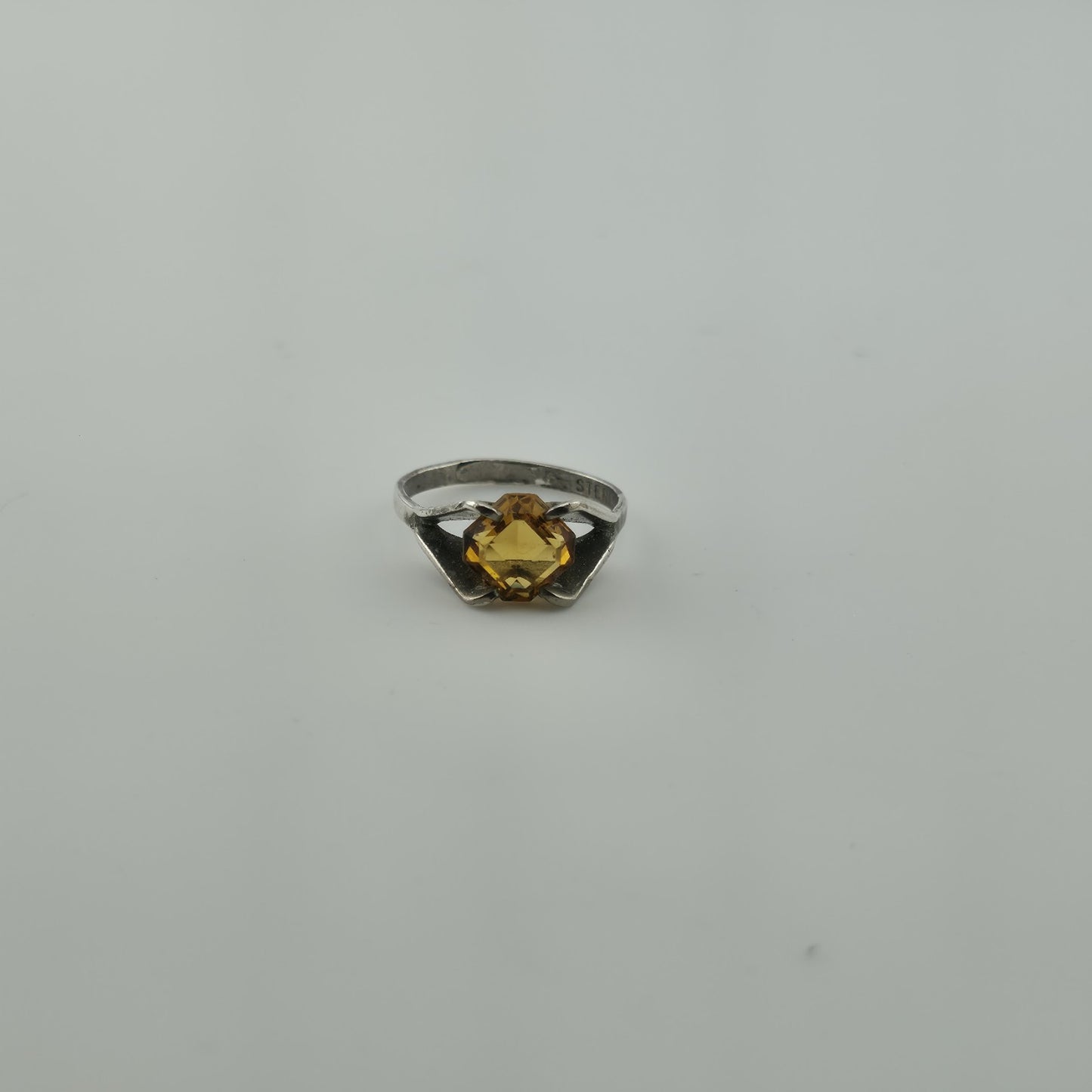 Citrine Quartz Ring 925 Sterling Silver Solitaire Vintage Yellow Stone 4.75