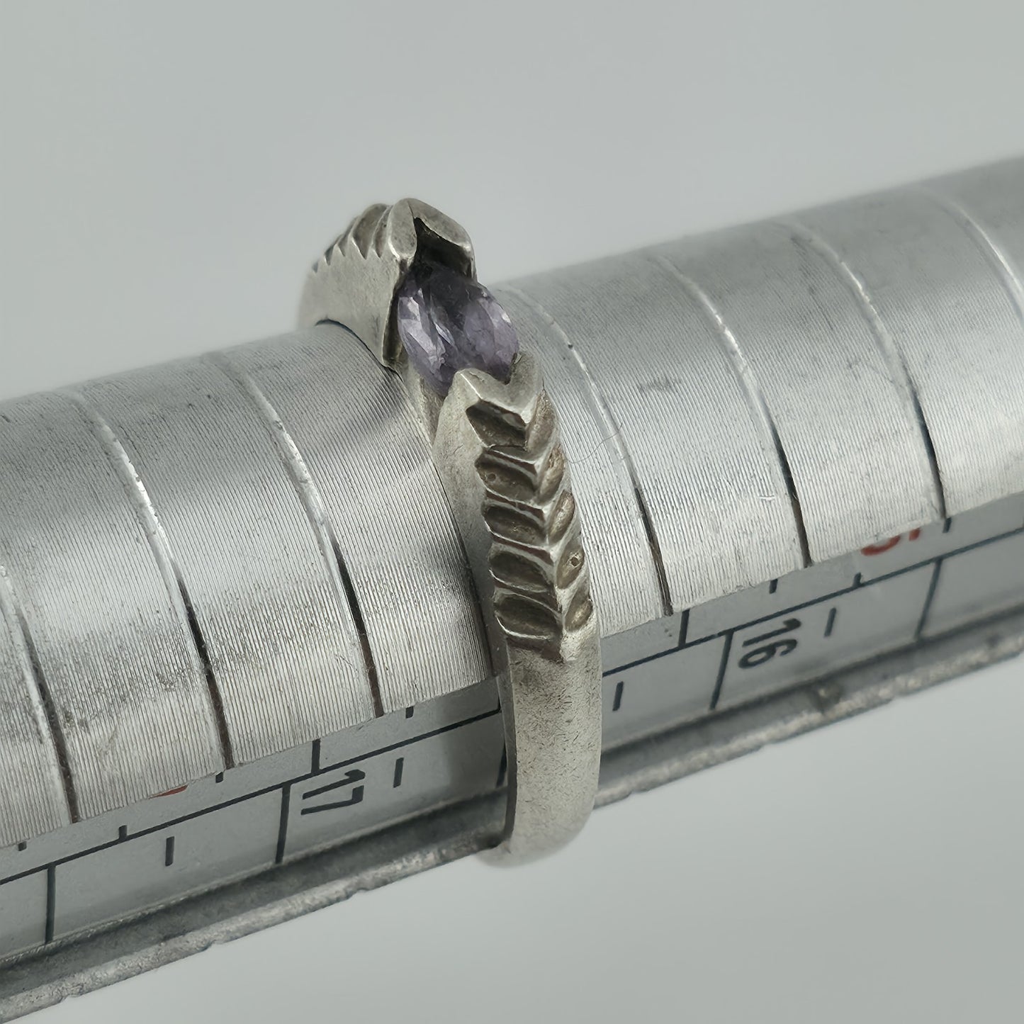 Sterling Silver Ring Purple Amethyst Stone  Solitaire Stackable Unique Vintage 6