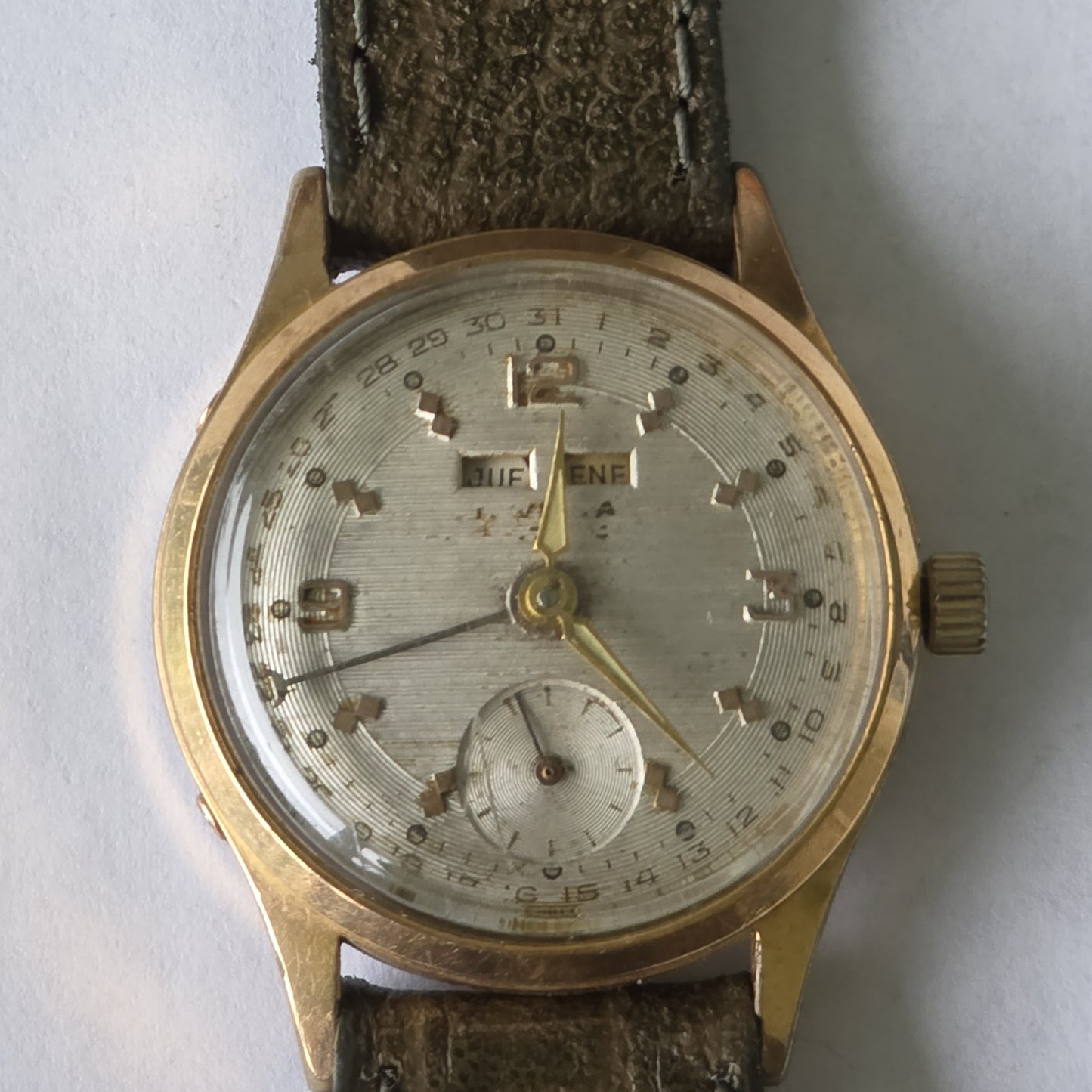 Invicta Triple Calendar Watch 1950s Vintage Champagne Dial Rare Manual Wind Work