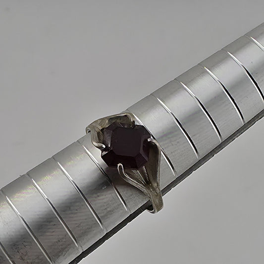 ESPO Red Art Glass Sterling Silver Ring 5.25 Antique Designer