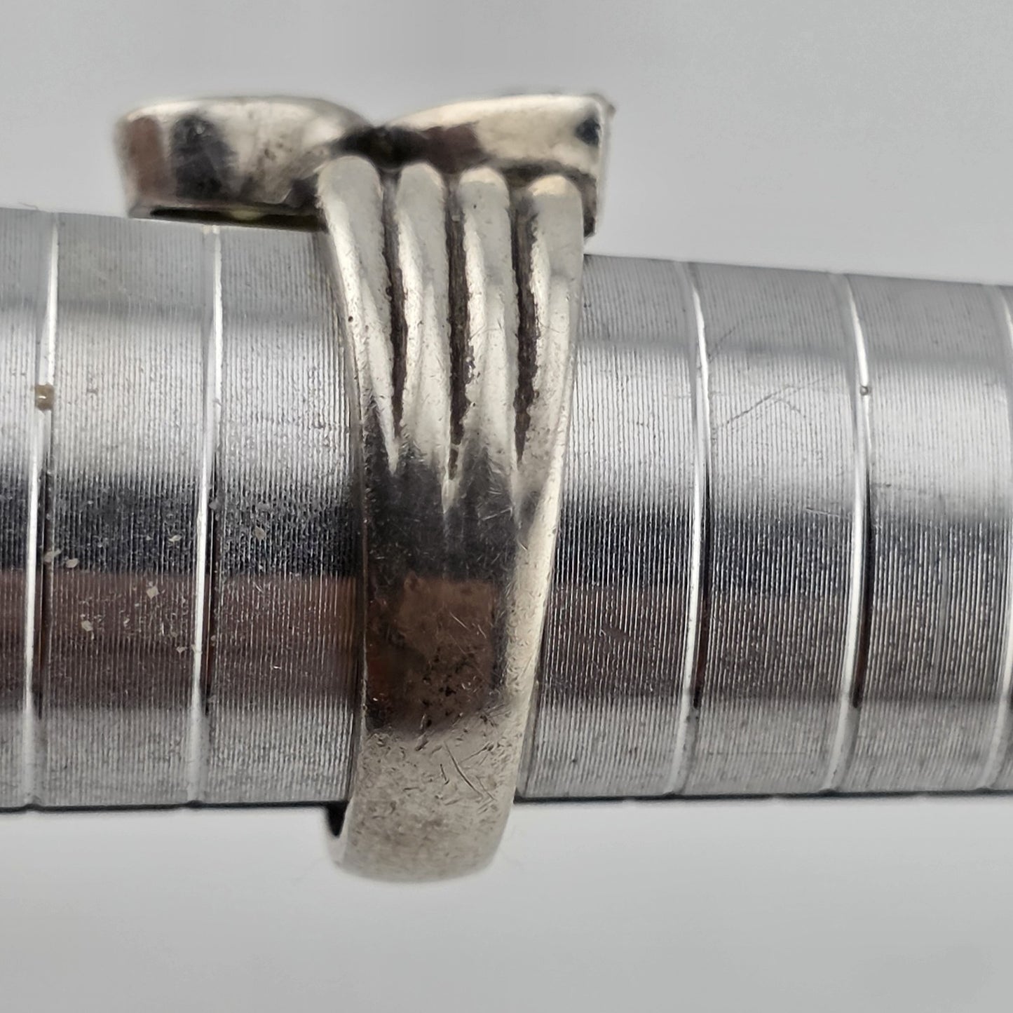 925 Sterling Silver Ring Natural Purple Green Stones Size 8 Chip On Amethyst