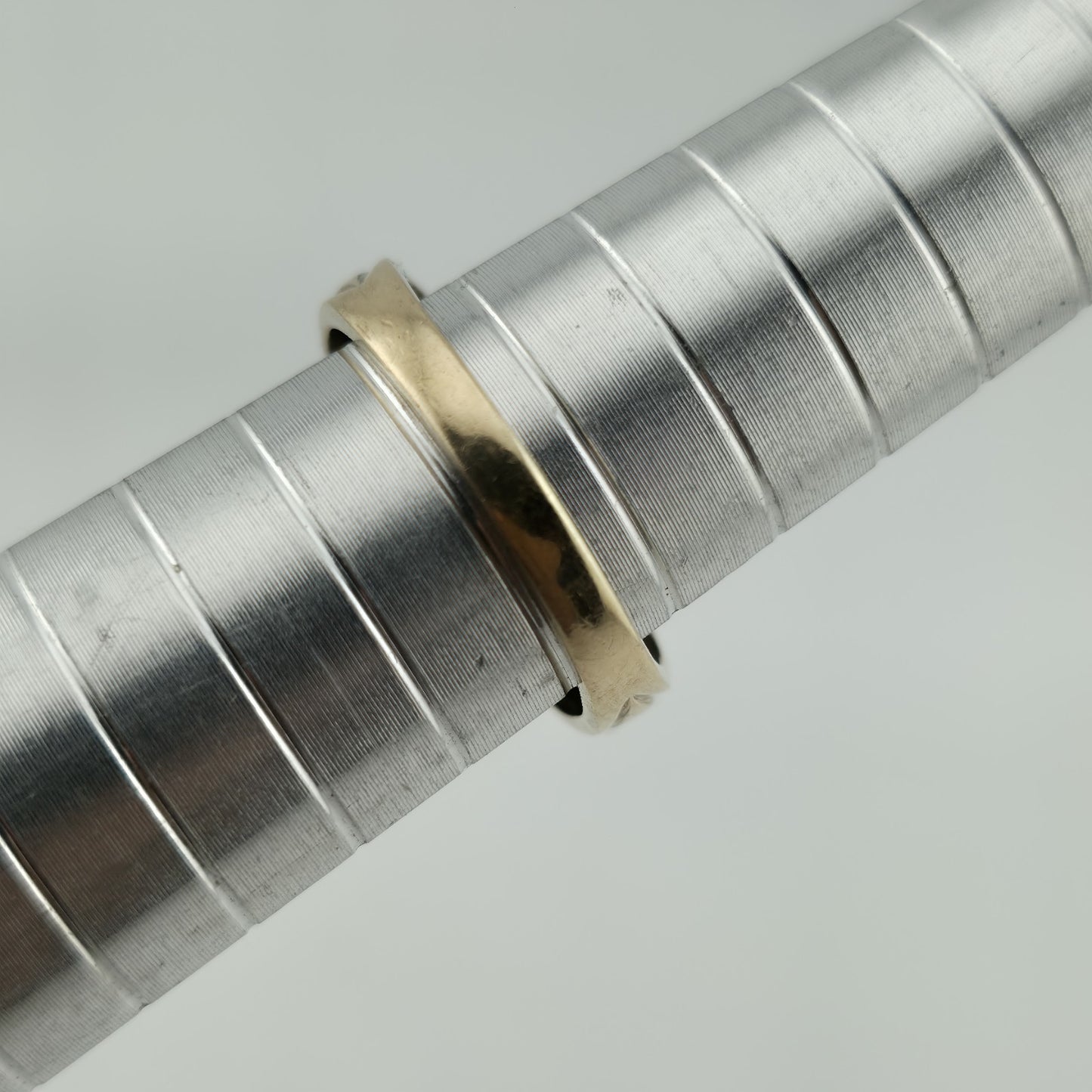 10k Yellow Gold Ring 9 Stones Rainbow Mothers Grandmother Mom Size 6 HOF Vintage