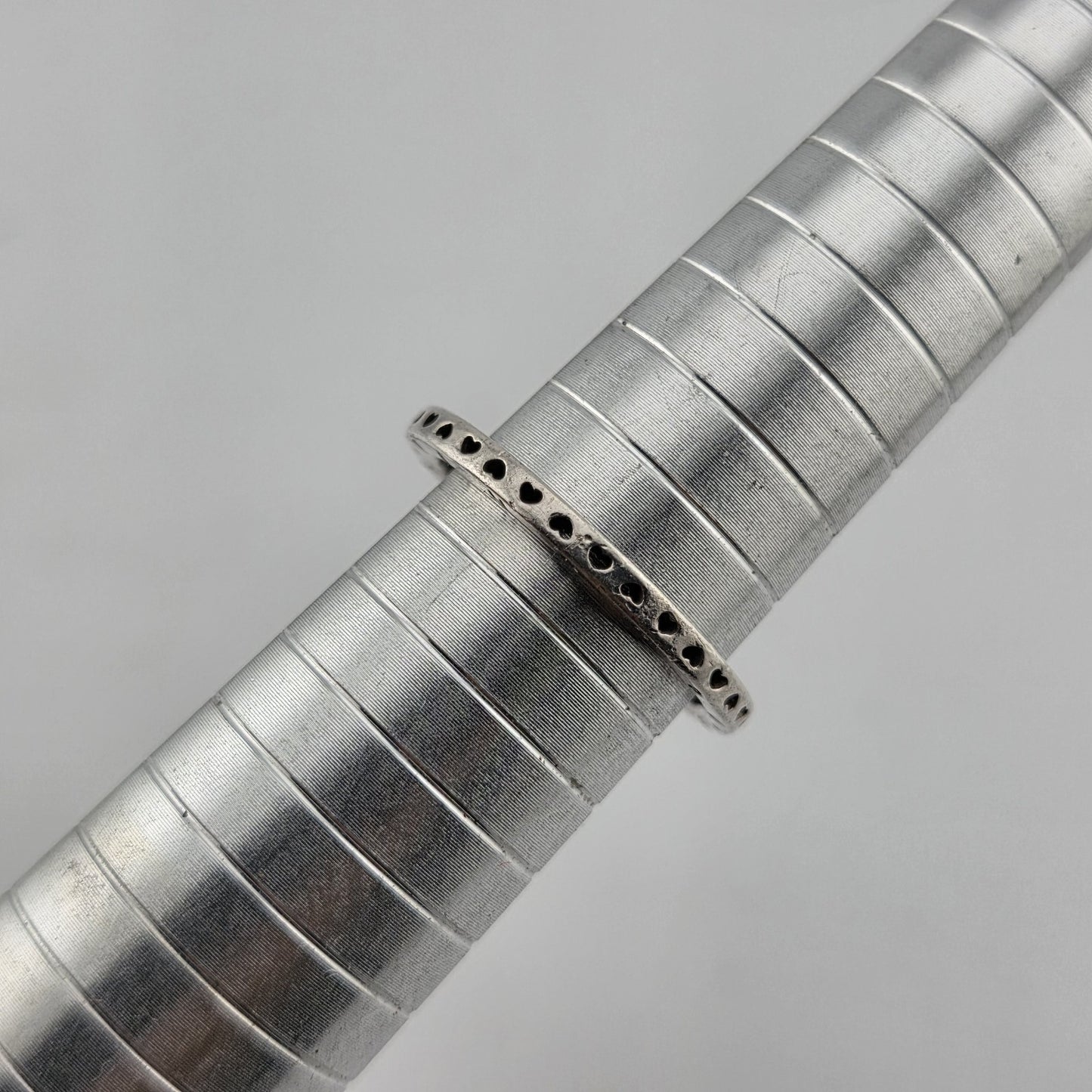 pandora sterling silver ring size 8.75 Hearts Stackable Band ALE 60 925