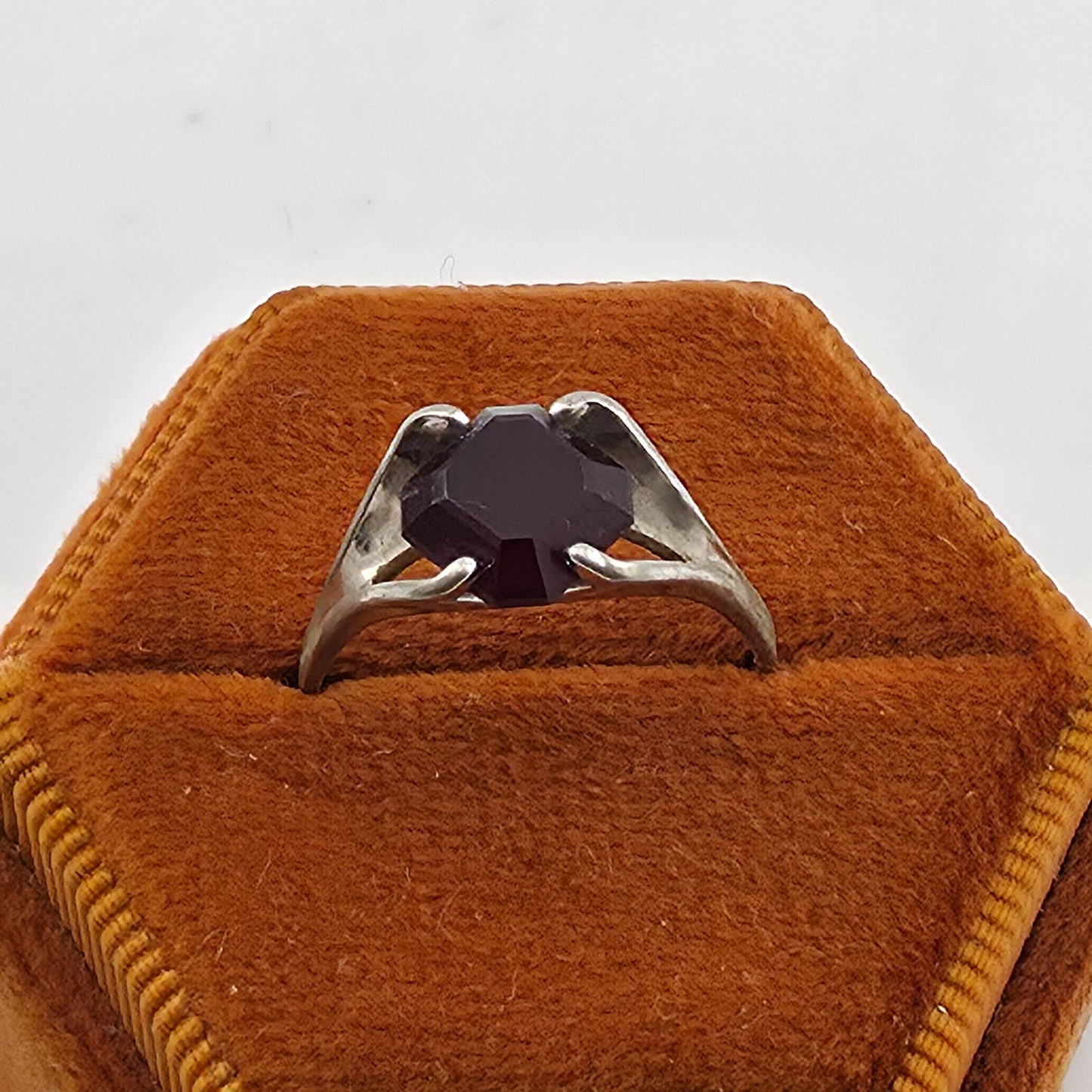 ESPO Red Art Glass Sterling Silver Ring 5.25 Antique Designer