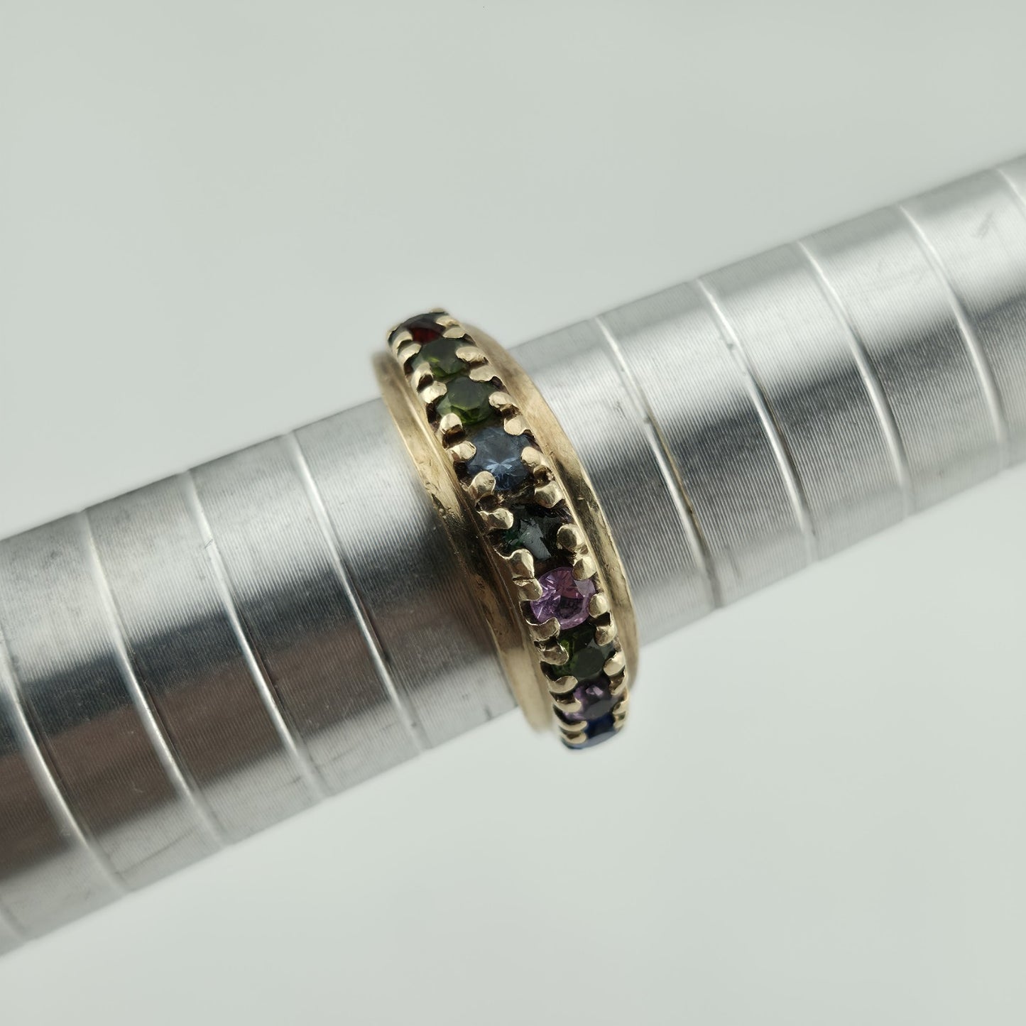 10k Yellow Gold Ring 9 Stones Rainbow Mothers Grandmother Mom Size 6 HOF Vintage