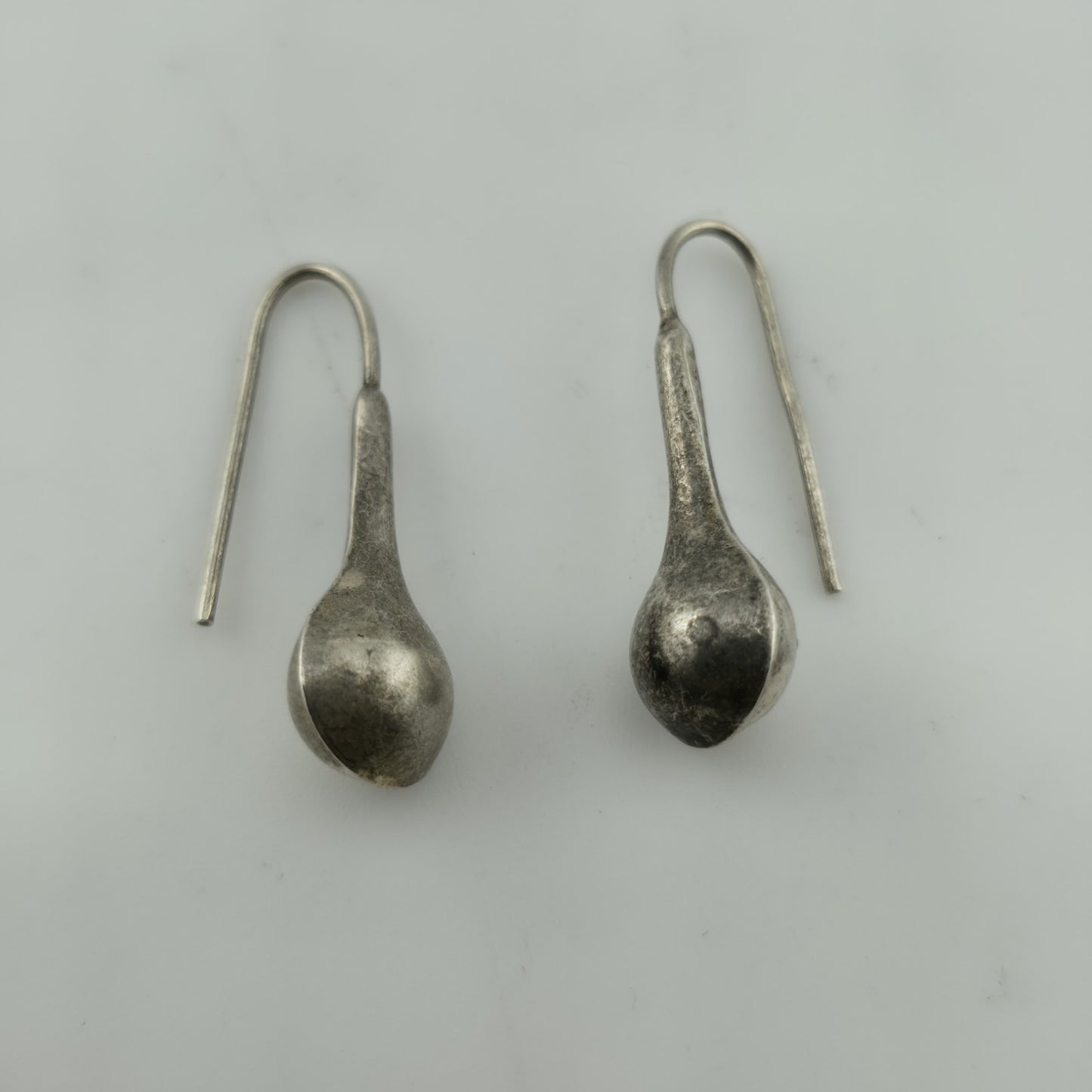 Vintage  925 Sterling SIlver  Teardrop  Pierced Earrings