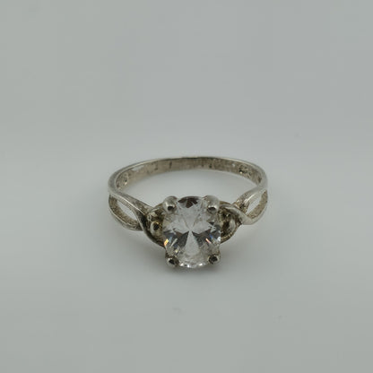 Ring White stone Sterling Silver 925. Womens Jewelry size 5.25 Vintage